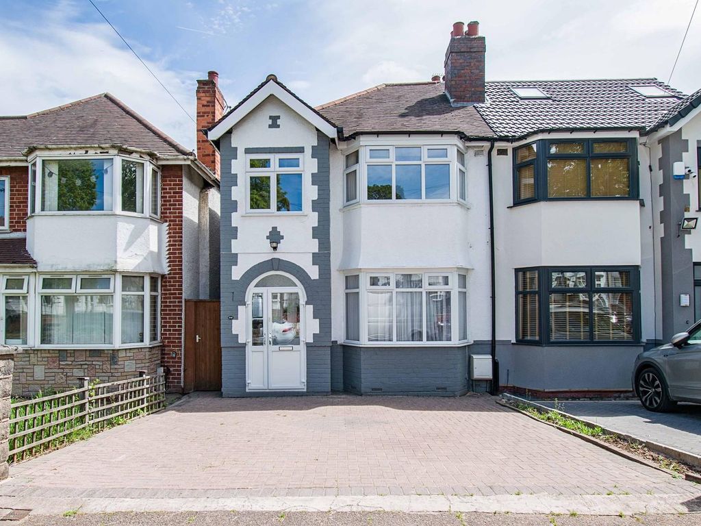 3 bed semidetached house to rent in Cateswell Road, Sparkhill