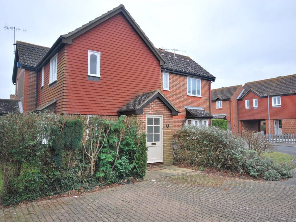 1 bed semidetached house to rent in Hawkenbury Mead, Tunbridge Wells