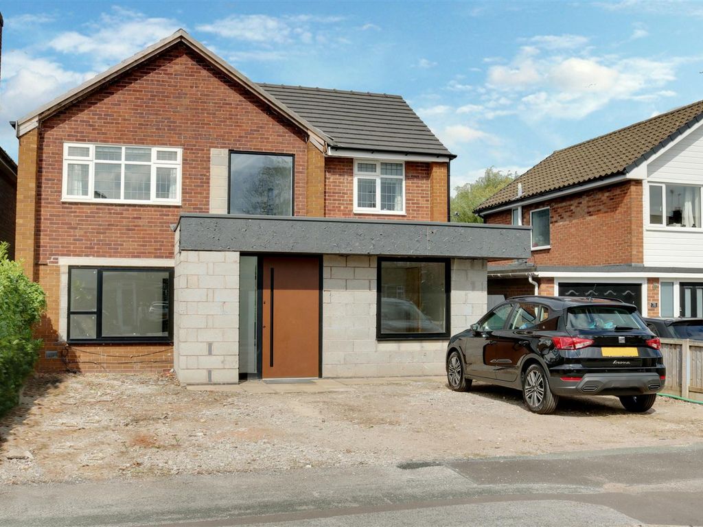 4 bed detached house for sale in Heathend Road, Alsager, StokeOnTrent