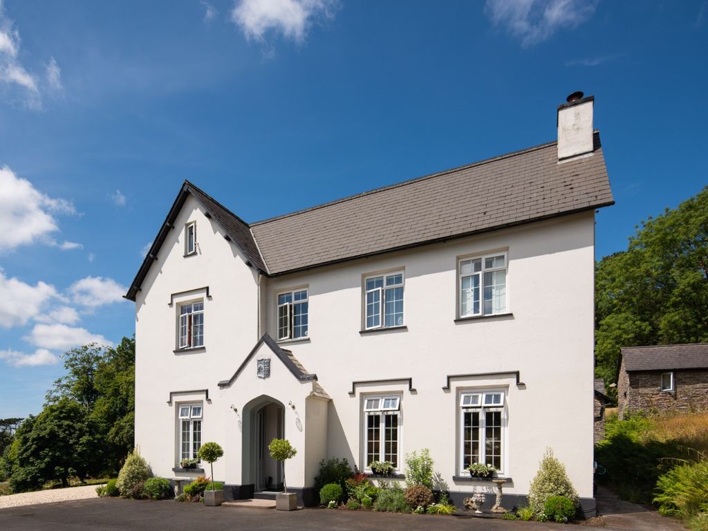 9 bed detached house for sale in Bratton Fleming, Barnstaple, Devon