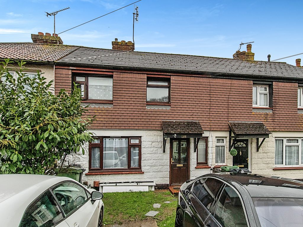 3 bed terraced house for sale in Oaktree Avenue, Maidstone ME15 Zoopla