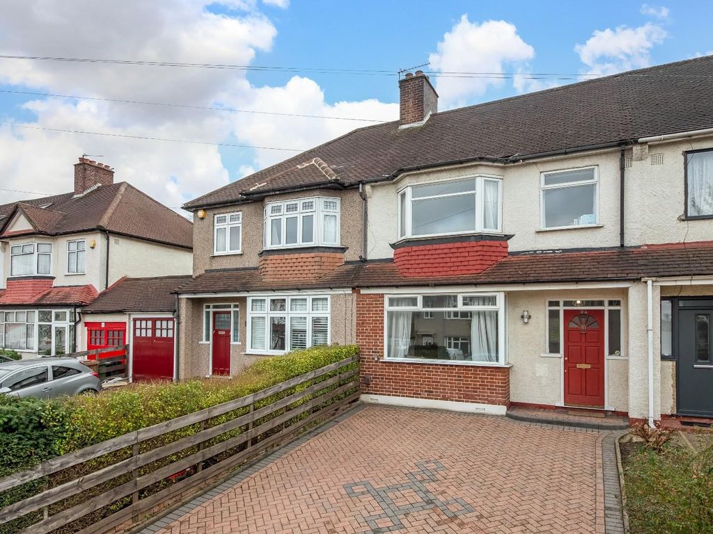 3 bed terraced house for sale in Horncastle Road, London SE12 Zoopla
