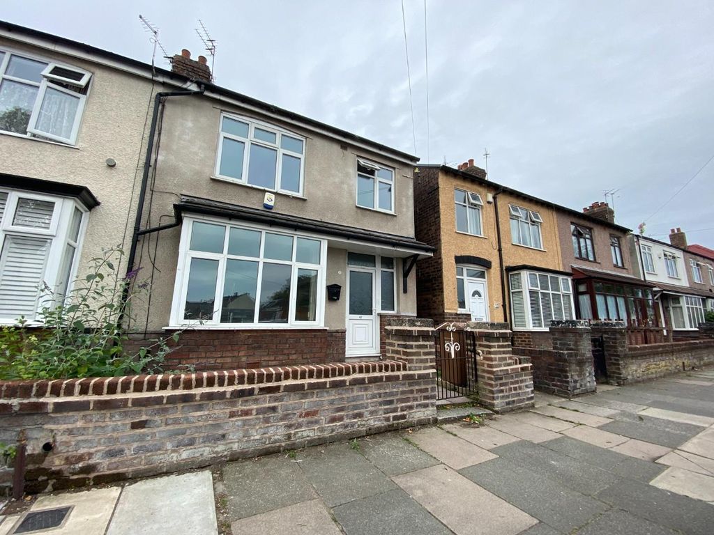 4 bed semidetached house for sale in Myers Road East, Crosby