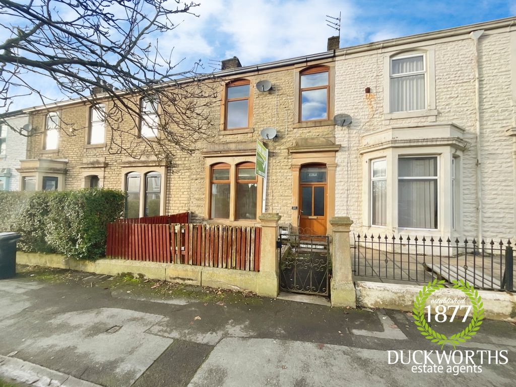 4 bed terraced house for sale in Avenue Parade, Accrington BB5, £