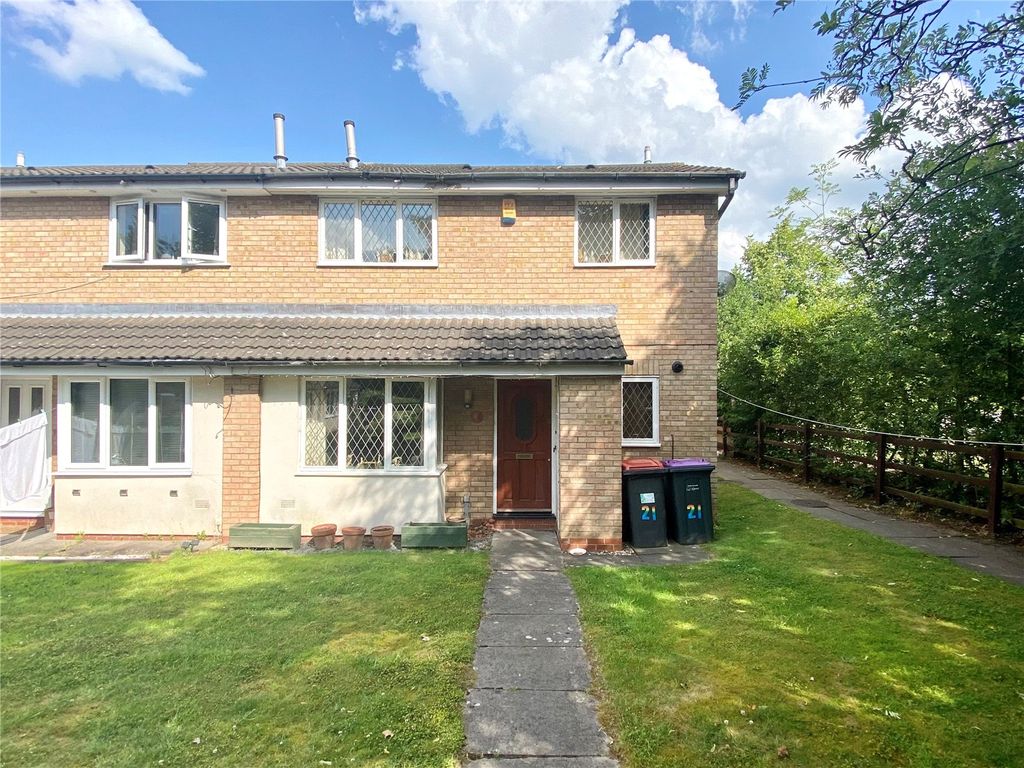 2 bed terraced house for sale in Orient Court, Gresley Close, Telford