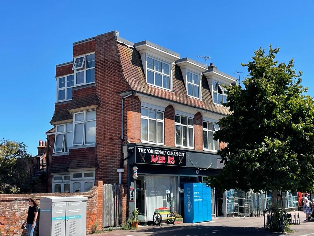 3 bed flat for sale in Albert Parade, Green Street, Eastbourne BN21
