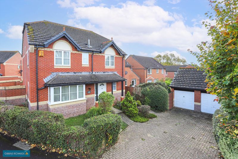 4 bed detached house for sale in Farriers Green, Monkton Heathfield
