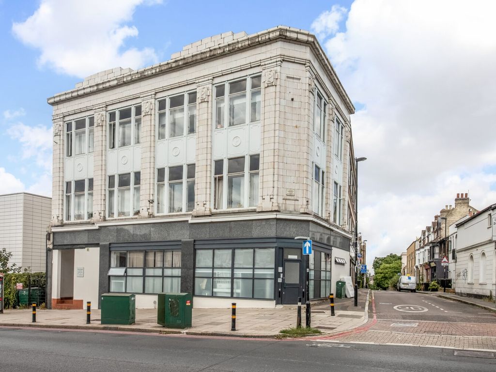 2 bed flat for sale in Lewisham Way, New Cross, London SE14 Zoopla