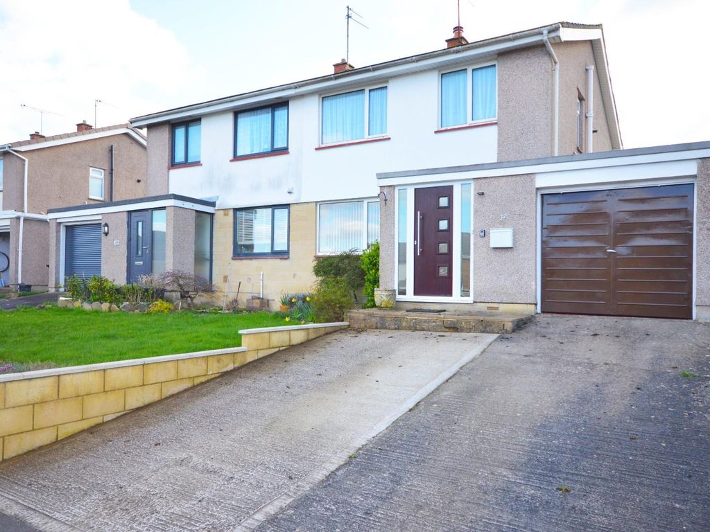 3 bed semidetached house for sale in Torridge Road, Keynsham, Bristol