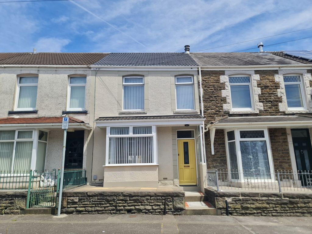 3 bed terraced house for sale in Cecil Street, Manselton, Swansea, City