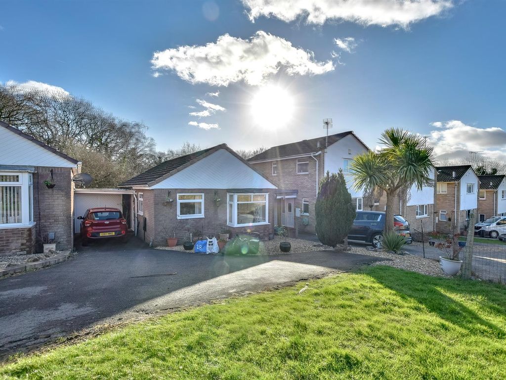 2 bed bungalow for sale in Usk Way, Barry CF62 Zoopla