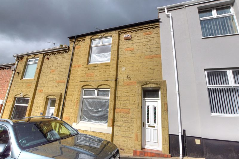 2 bed terraced house to rent in Westmacott Street, Newburn, Newcastle