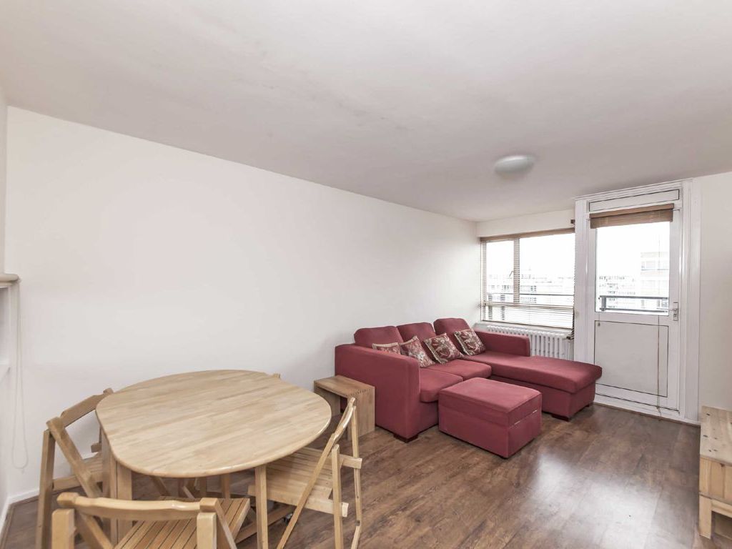 2 bed flat to rent in Churchill Gardens, London SW1V Zoopla