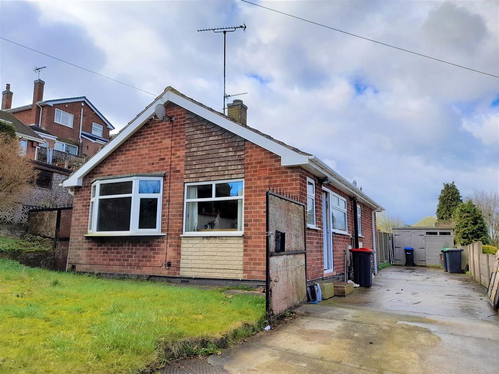 2 bed detached bungalow for sale in Midfield Road, KirkbyInAshfield