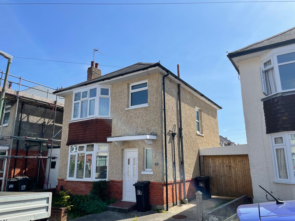 3 bed detached house for sale in Draycott Road, Bournemouth BH10 Zoopla