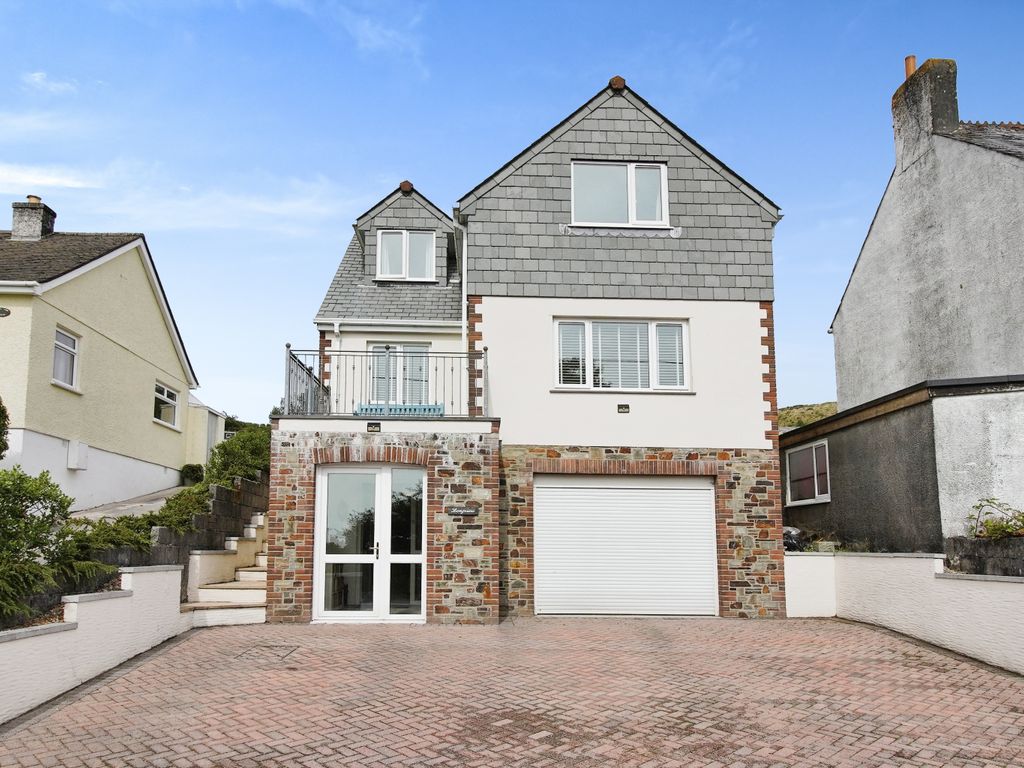 4 bed detached house for sale in Chapel Road, Foxhole, St. Austell