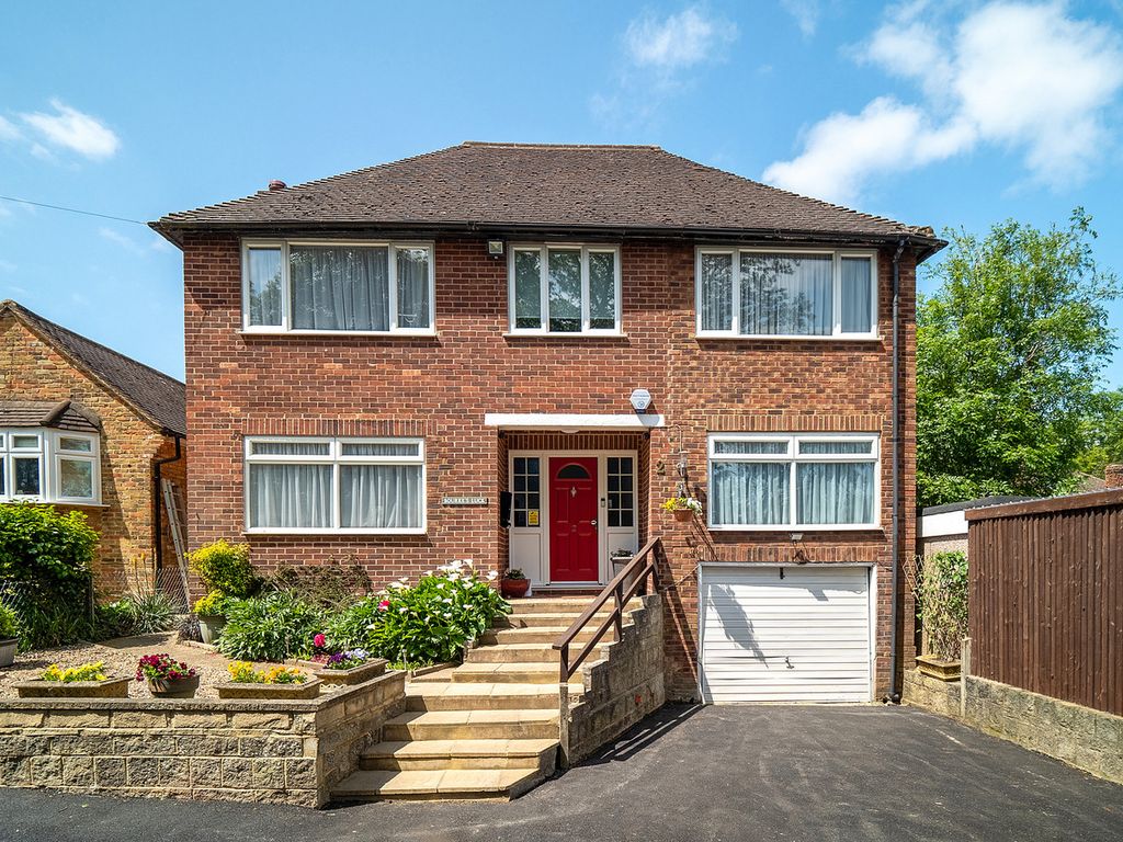 5 bed detached house for sale in Burford Close, Ickenham UB10 Zoopla