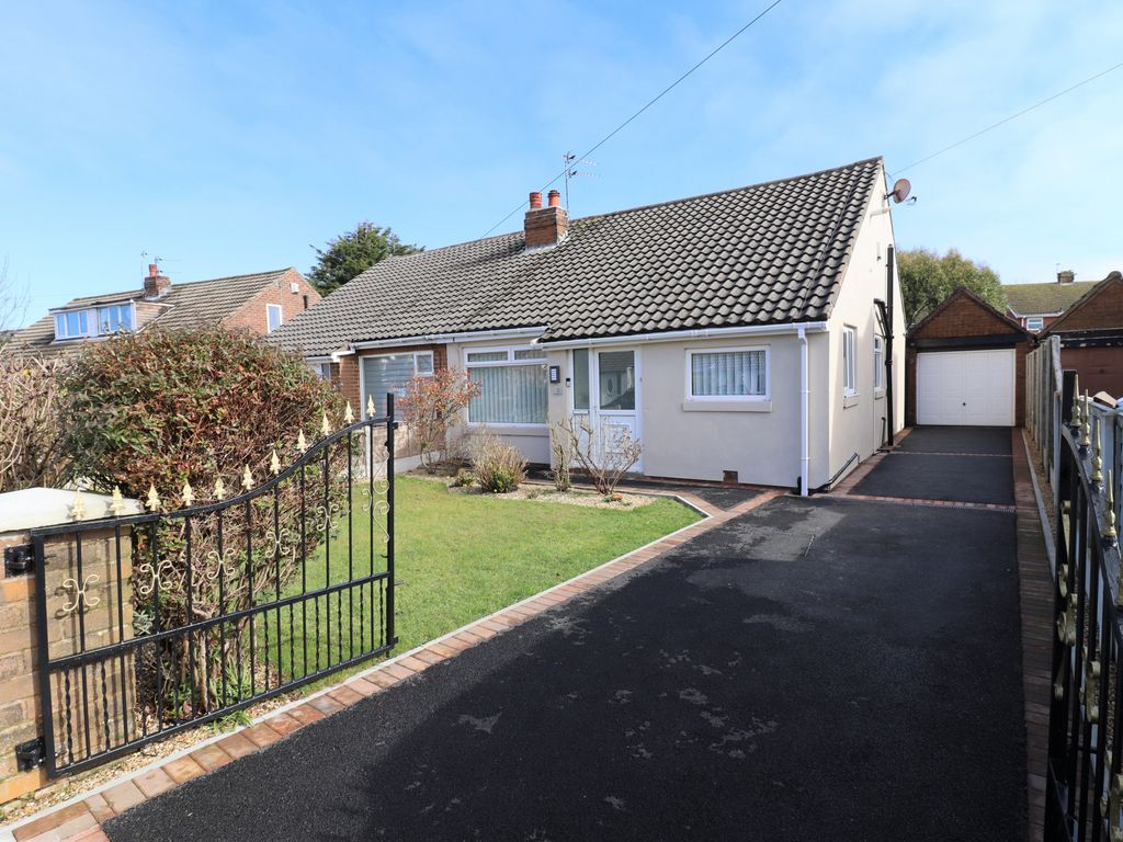3 bed bungalow for sale in Parkstone Avenue, Carleton FY6 Zoopla