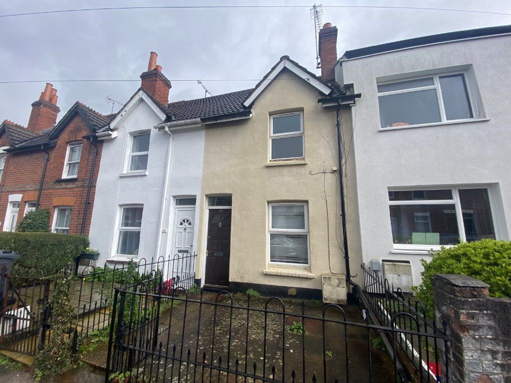 4 bed terraced house for sale in Cardigan Road, Reading, Berkshire RG1