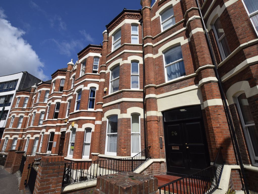 1 bed flat to rent in St. Peters Road, Bournemouth BH1, £850 pcm Zoopla