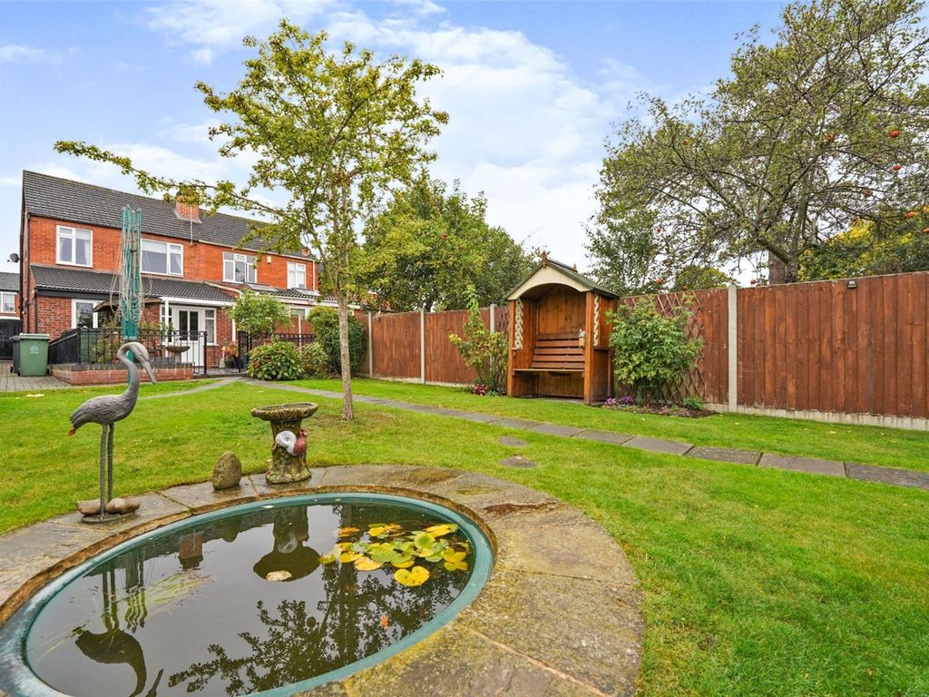 Cotteswold Road, Gloucester GL4  