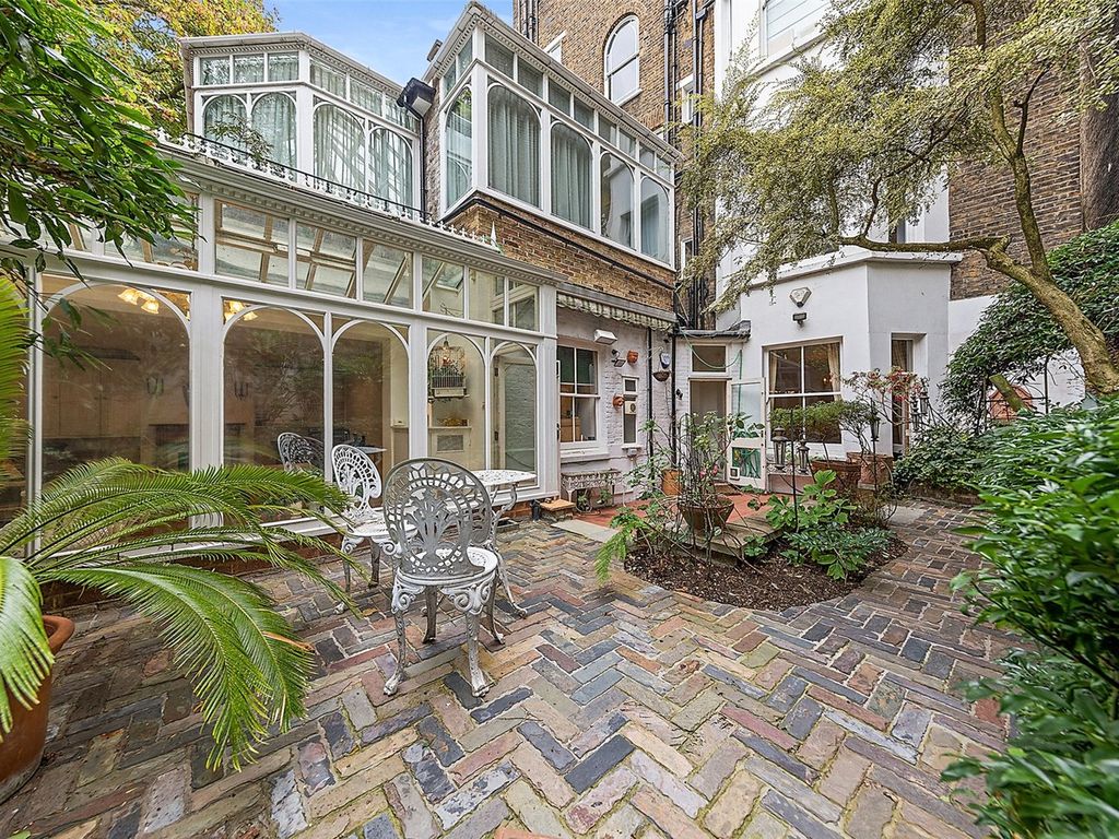 3 bed flat for sale in Redcliffe Square, London SW10 Zoopla