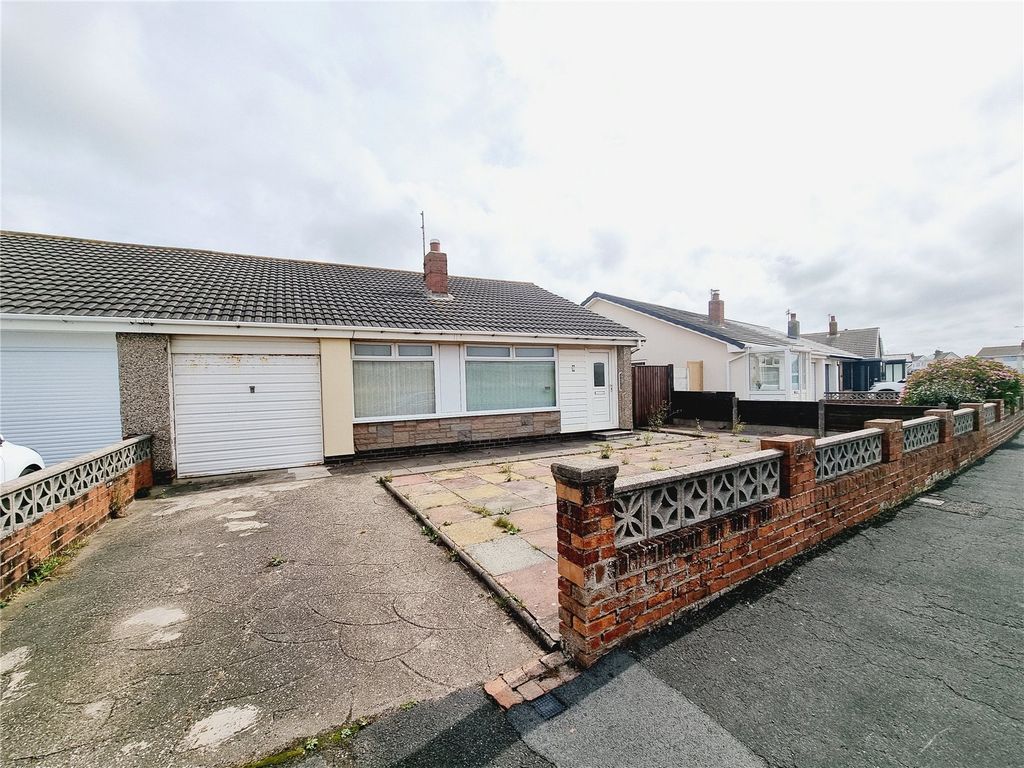 3 bed bungalow for sale in Marine Parade, Fleetwood FY7 Zoopla