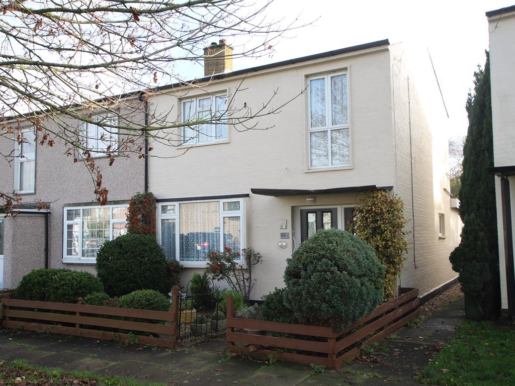 2 bed semidetached house for sale in Greeno Crescent, Shepperton TW17 Zoopla