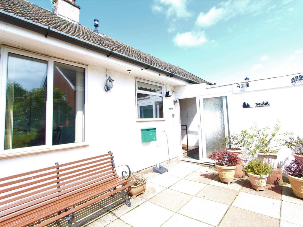 3 bed bungalow for sale in Drive, Skelmorlie PA17 Zoopla