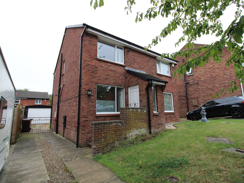 2 bed semidetached house for sale in Ledbury Green, Middleton, Leeds