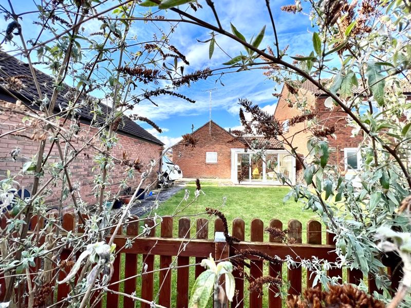 2 bed bungalow for sale in Duncan Street, Calne SN11 Zoopla