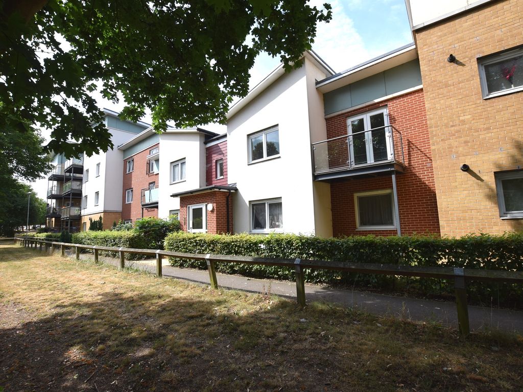 2 bed flat for sale in Torkildsen Way, Harlow CM20 Zoopla