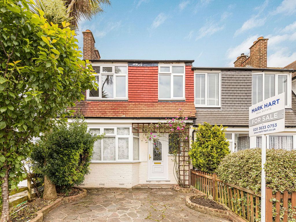 3 bed terraced house for sale in Hillcrest Road, Bromley BR1, £425,000 Zoopla