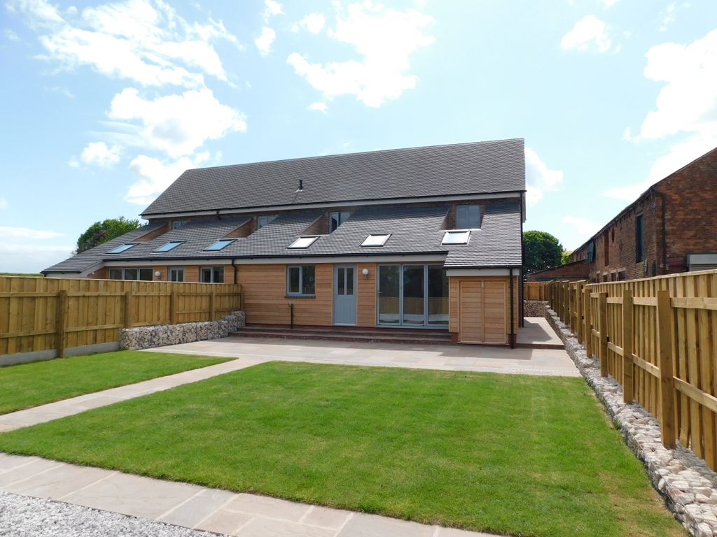 3 bed semidetached house to rent in Congleton Road, Sandbach, Cheshire