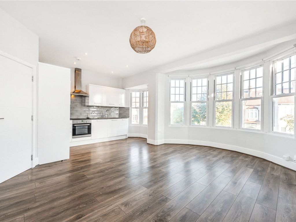 2 bed flat for sale in The Grove, London N13, £450,000 Zoopla