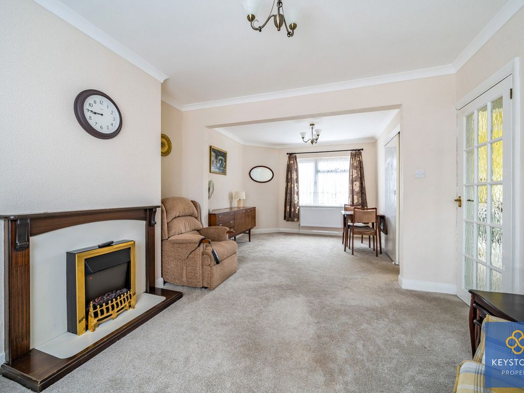 3 bed semidetached house for sale in Lowshoe Lane, Collier Row RM5, £425,000 Zoopla