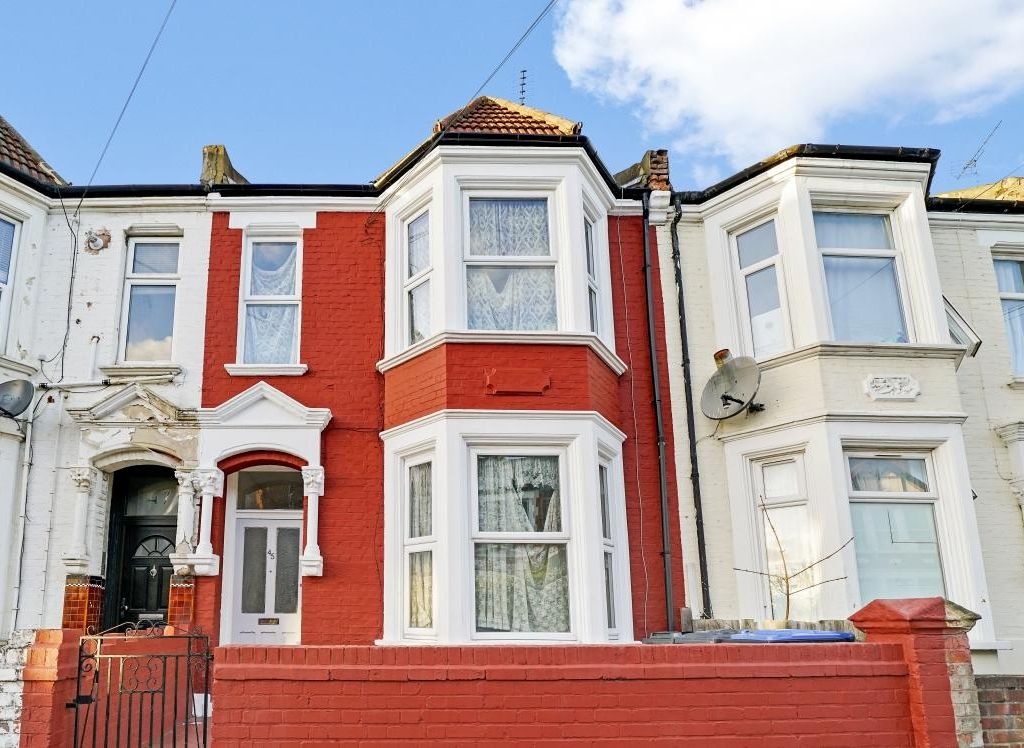 Oaklands Road, Cricklewood NW2