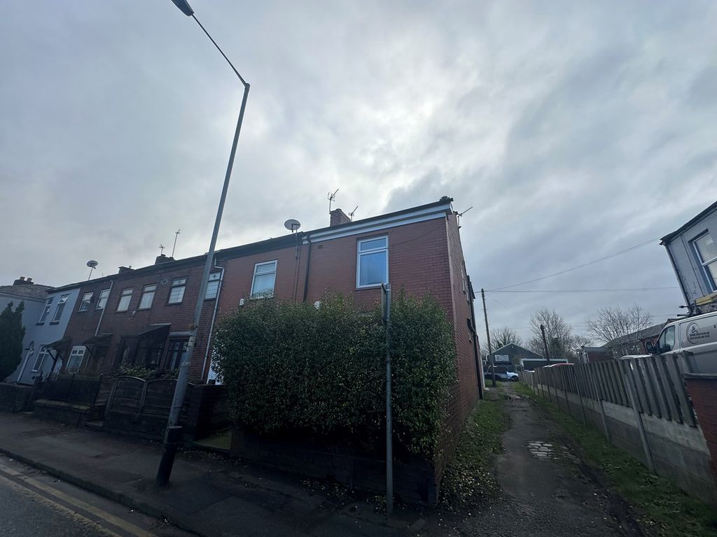 3 bed terraced house for sale in Water Street, Radcliffe, Manchester