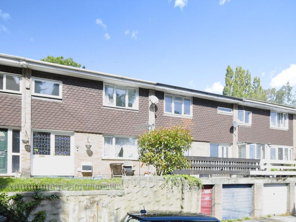 3 bed terraced house for sale in Allbrook Hill, Eastleigh SO50, £