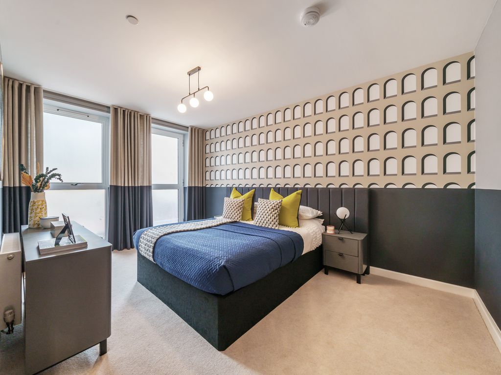 New home, 2 bed flat for sale in Surbiton Kingston Upon Thames KT5, £