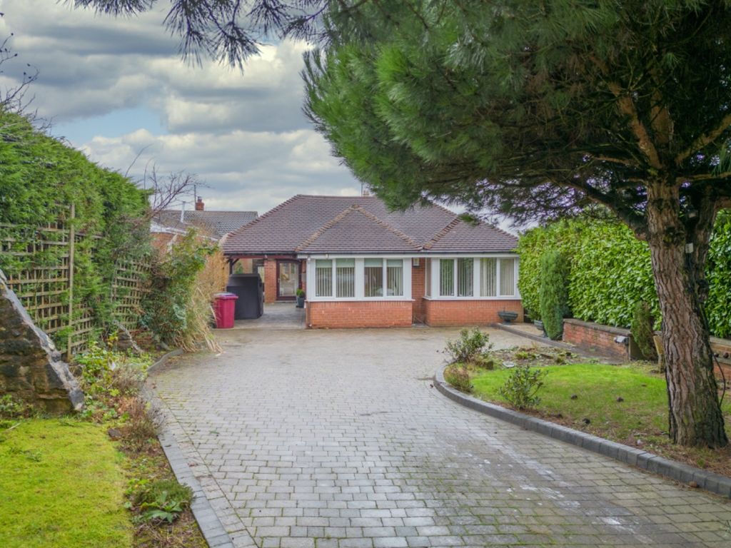 3 bed bungalow for sale in Chesterfield Road, Tibshelf, Alfreton