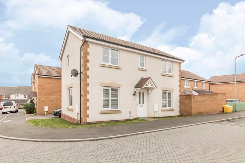3 bed detached house for sale in Cwrt Celyn, St. Dials, Cwmbran NP44, £