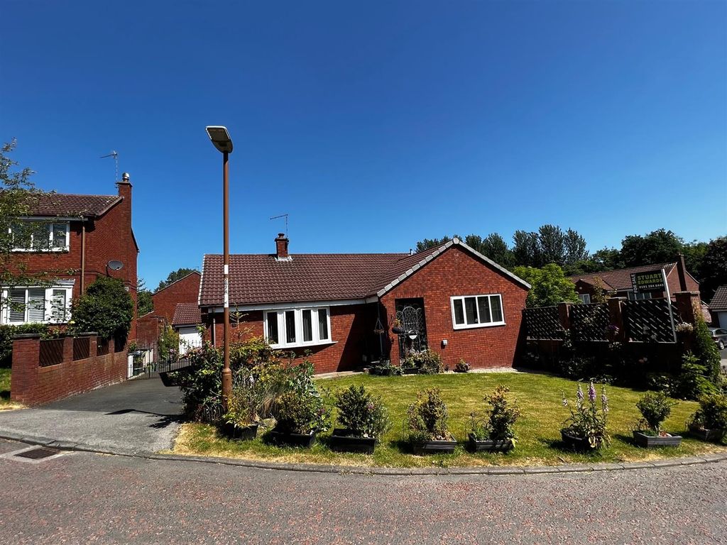 3 bed detached bungalow for sale in Nickleby Chare, Durham DH1 Zoopla