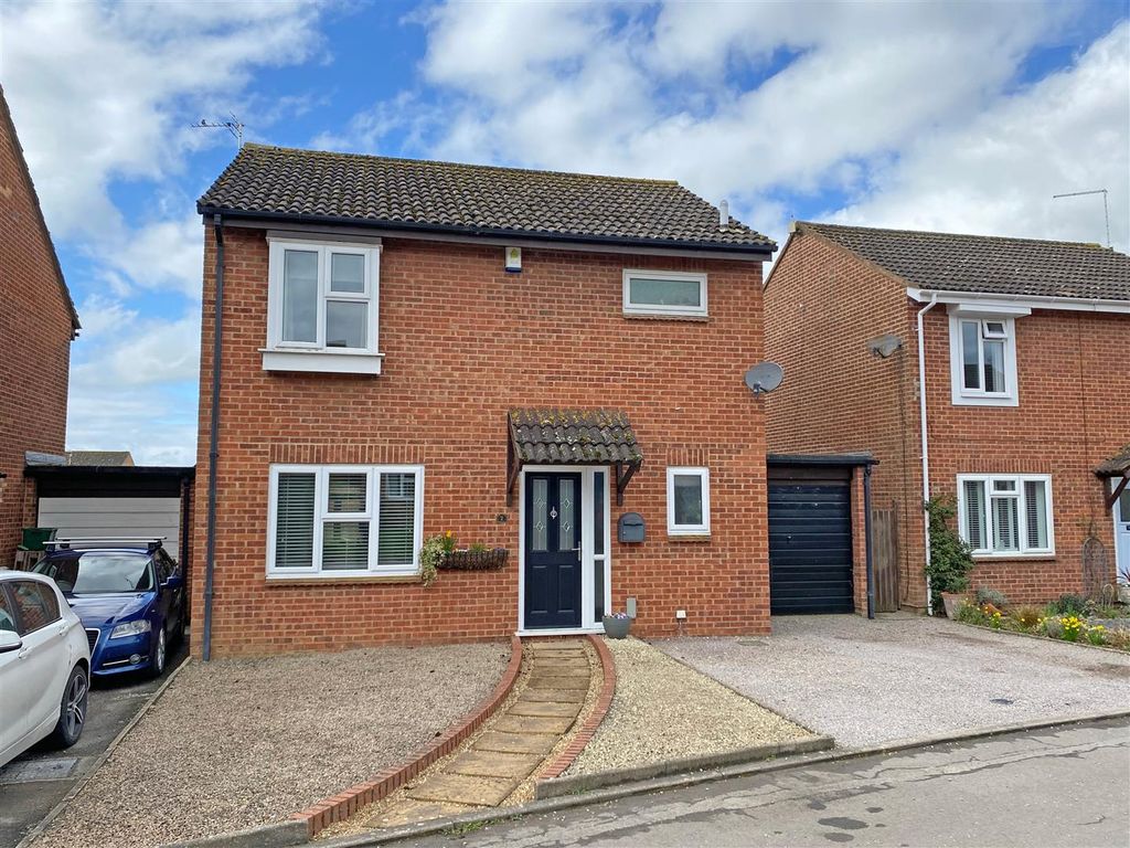 3 bed detached house for sale in Poppy Field, Highnam, Gloucester GL2