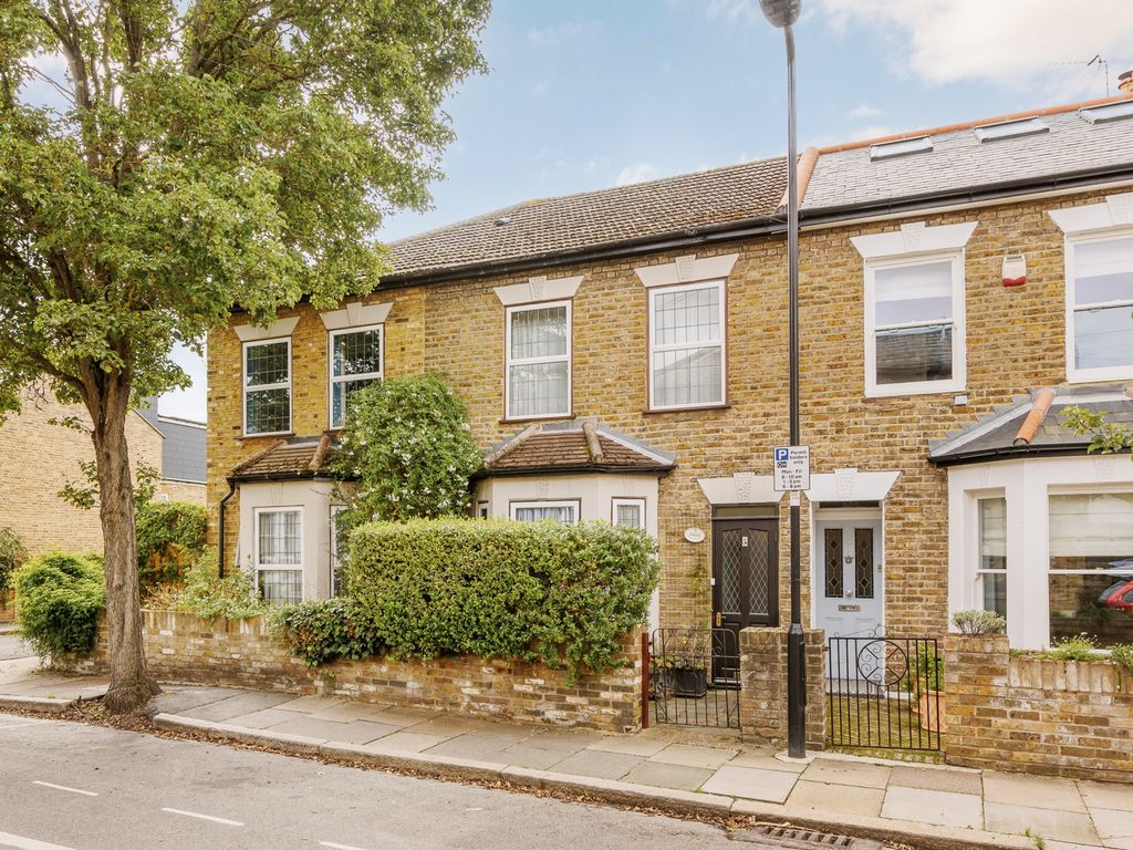 Bostonthorpe Road Hanwell W7  