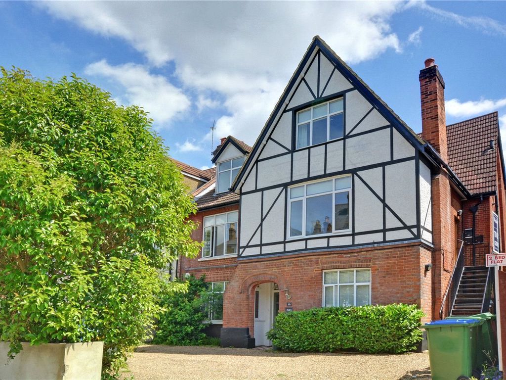 2 bed flat for sale in Glenluce Road, Blackheath, London SE3, £600,000