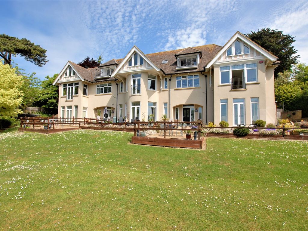 2 bed flat for sale in Cannongate Road, Hythe CT21 Zoopla
