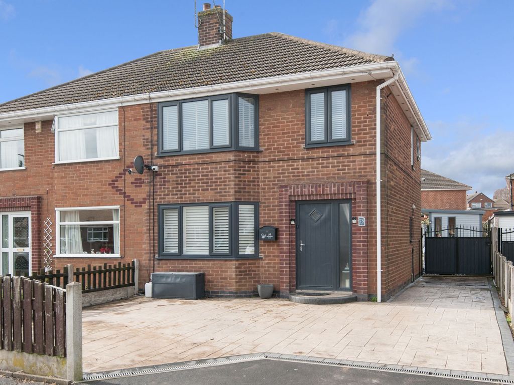 3 bed semidetached house for sale in Blacksmith Lane, Calow S44 Zoopla
