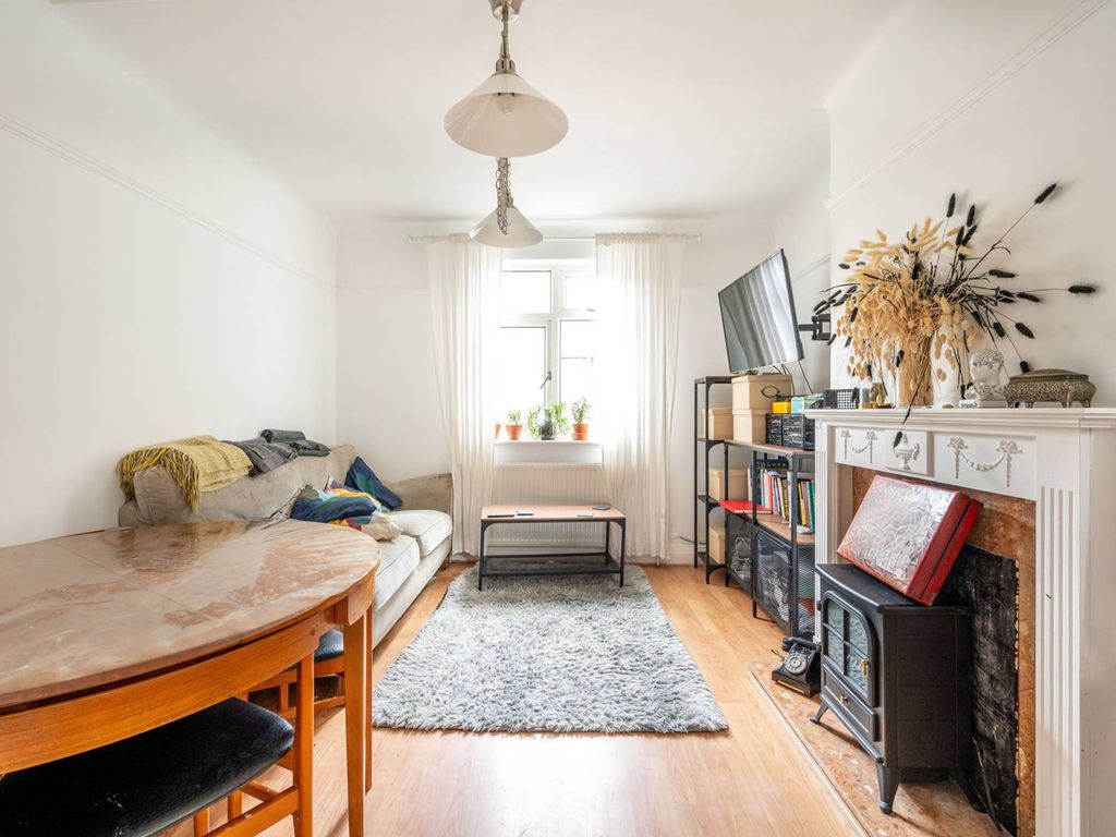 Higham Street, Walthamstow, London E17