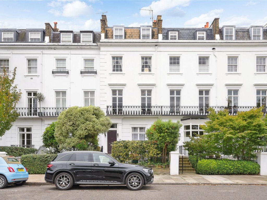 4 bed terraced house for sale in Egerton Terrace, London SW3, £